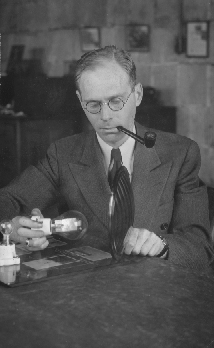 Botón para peatones en semáforos